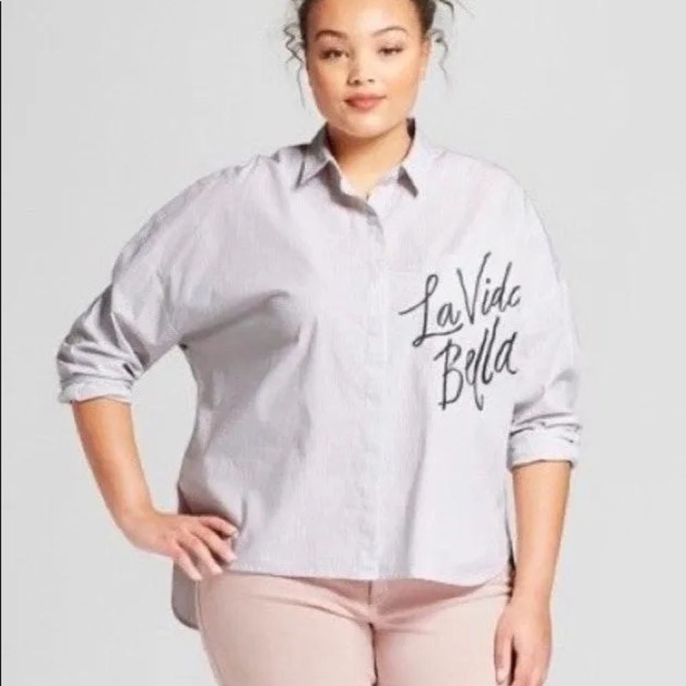 NWT Life is Beautiful Collared Boxy Shirt